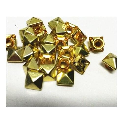 200PCS 7MM DIY Goden Square Pyramid Punk Spike Studs Spots Fashion Rivet DIY Bags Belt Craft Shipping Free