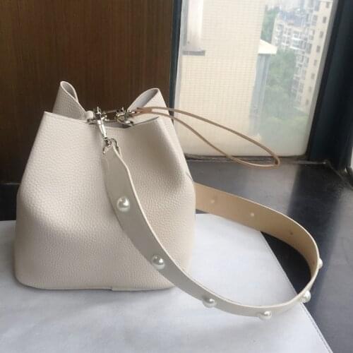 Korea Pearl wide shoulder strap hand bill shoulder slung ladies bag multi-purpose bucket bag messenger bag