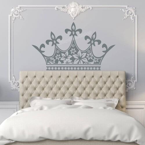 Crown Headboard Wall Decal Girl Baby Princess Crown Vinyl Wall Sticker Nursery Baby Room Bedroom Home Decor Art Design C830