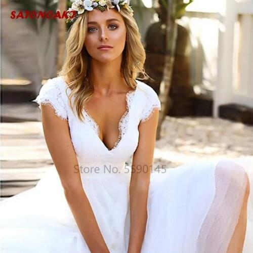 2020 Beach Short Wedding Dress V-Neck Open Back Lace Appliques Bridal Gown Boho Custom Made Vestido De Novia Robe Mariage Online
