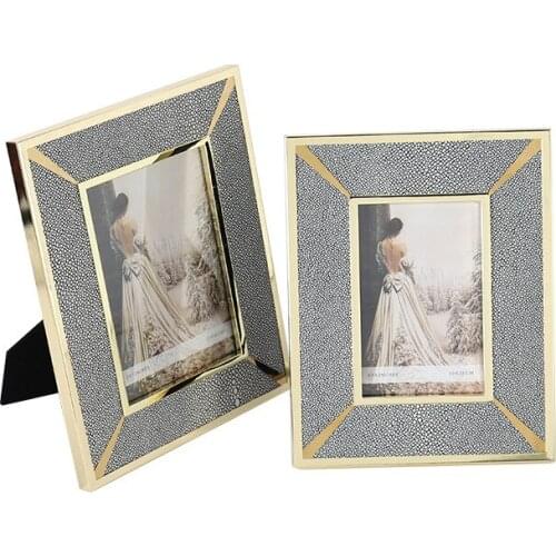 6 /7 Inch Black Speckled Leather Metal Frame Stage Home Model Room Ornaments