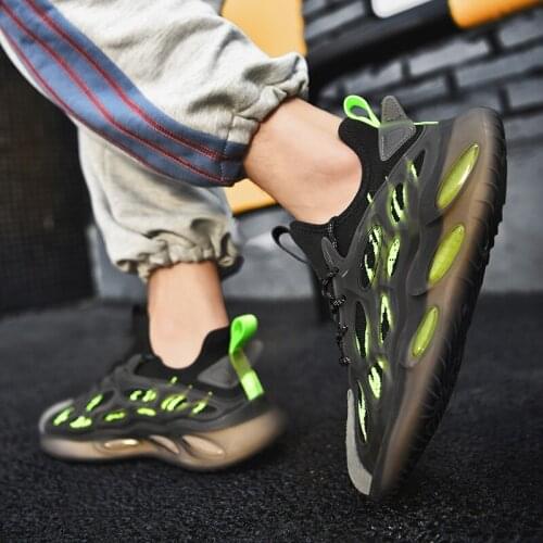 Sky Eyes Design Flying Mesh Breathable Men Running Shoes Trainers Athletic Sports Outdoor Reflective Comfortable Jogging Sneaker