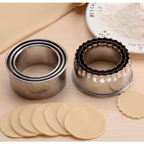 3Pcs Round/Flower Shaped Dough Cutting Tool Kitchen Gadgets Stainless Steel Dumplings Cutter Portable Dumplings Wrappers Molds
