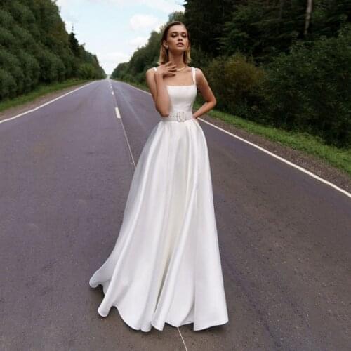 Simple Elegant Sleeveless Straps Square Neck Satin Bridal Gown Custom Made Bohemian Wedding Gowns Brides