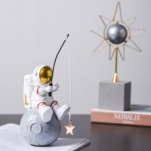Astronauts Series Creative Space Small Place Office Desktop Astronaut Boy Children Room Decoration in the Sitting Room Adornment