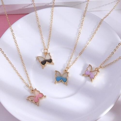 Sweet Colorful Butterfly Pendant Necklaces for Women Gold Color Short Necklace Female 2020 Fashion Jewelry Sweater Chain New
