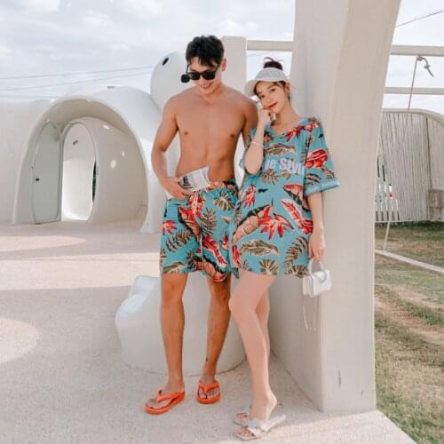 2021 Summer New Couple Swimsuit Hooded Short Sleeve Swimwear Women 3 Piece Bikini Set Vacation Hot Spring Men Beach Shorts