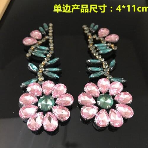 Pink flower Embroidered parches bordados para ropa flores designer patches for jeans ,sew on crystal patches for clothes