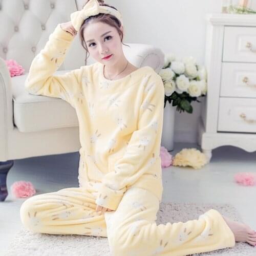 2021 Winter New Thickened Cute Sleeping Rabbit Coral Fleece Pajamas Soft Comfortable Furnishing Suit Velvet Home Wear Leisure