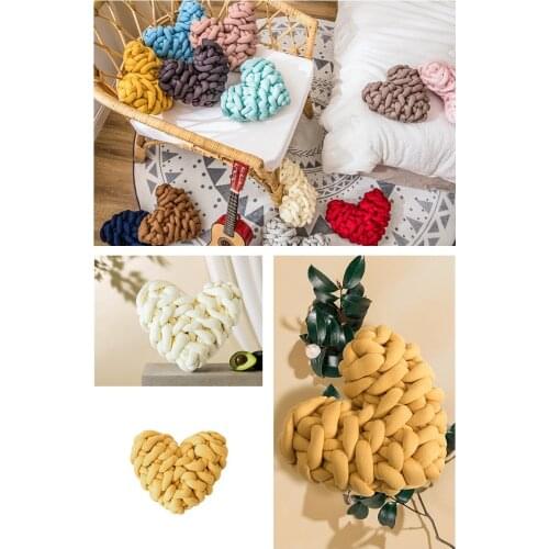 Drop Shipping New Heart Shape Cushion Cotton Polyester Cushions Pillow Home Decoration Car Soft Sofa 28*27cm Cushion