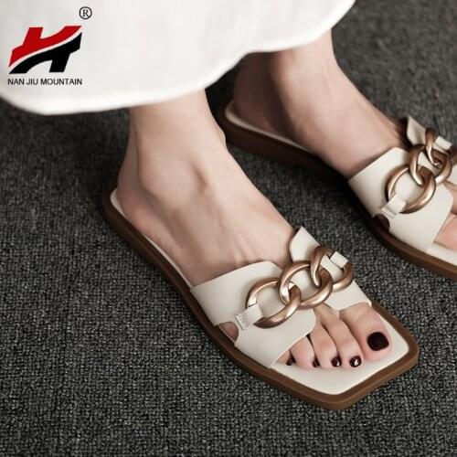 2021 Women Sandals Slippers Summer Flat Slippers Metal Button Outdoor Woman Shoes Comfortable Sole Leather