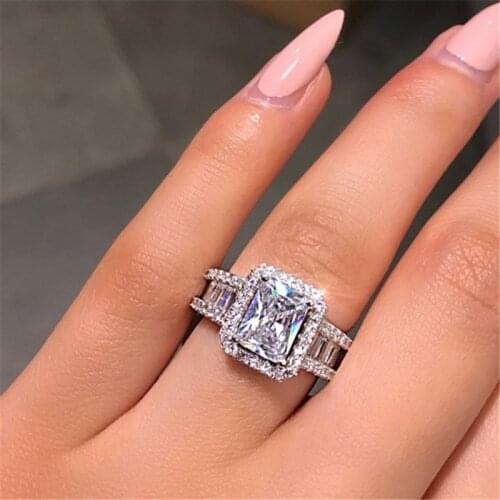 DoreenBeads Unadjustable Clear Rhinestone Rings Silver Color Wheel Elegant Rings Female Wedding Jewelry, 1 Piece