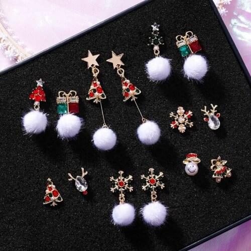 Christmas Multiple Red Green Tree Snowman Bells Drop Earrings for Girl Snowflake Elk Dangle Earrings for Party Jewelr