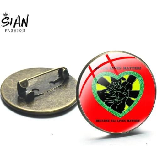 SIAN 2020 BLACK LIVES MATTER Badge Blacks Fight for Freedom Statement Bronze Color Pin Glass Dome Promotional Activist Brooches