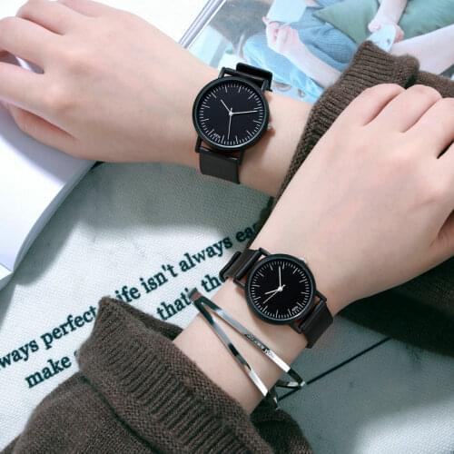Korean Version of The Simple Trend of Sports and Leisure Male Atmosphere Retro College Style Couple Watch Luxury Watch