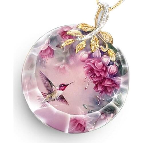 Exquisite Circular Pattern Hummingbird Flower Pendant Necklace Crystal Necklace