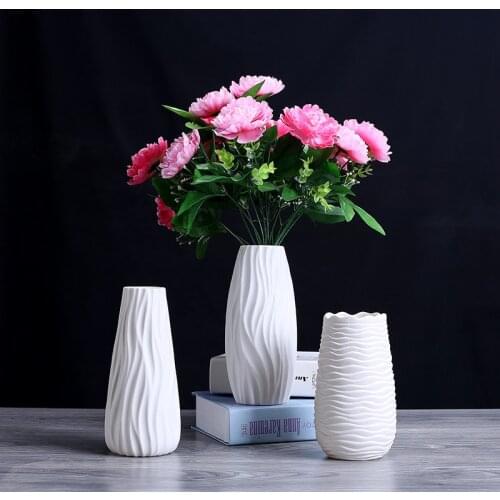 Embossed Classic White Ceramic Vase For Flowers Nordic Home Decor Room Study Hallway