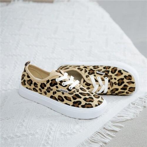 New Leopard Print Canvas Women Shoes Casual Skate Sneakers Autumn Shallow Platform Vulcanized Shoes Female zapatillas de deporte