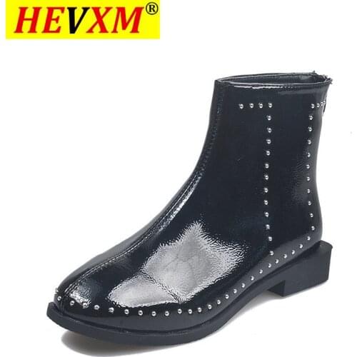 2021 Autumn Winter New British Martin Boots Rivet Leather Motorcycle Boots Square Root Low Heel Zipper Velvet Leather Boots