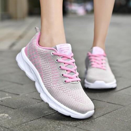 Women Casual Shoes Fashion Breathable Walking Mesh Lace Up Flat Shoes Sneakers Women 2021 Tenis Feminino White Vulcanized Shoes