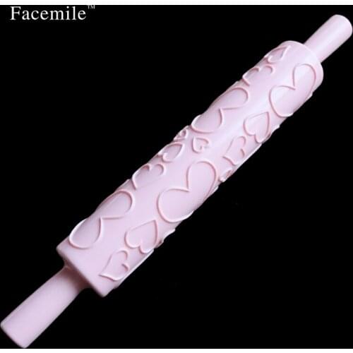 Non-Stick Heart Pattern Plastic Rolling Pin Fondant Roller Kitchen Sugar Craft Gift Dough Decorating Tool 04062