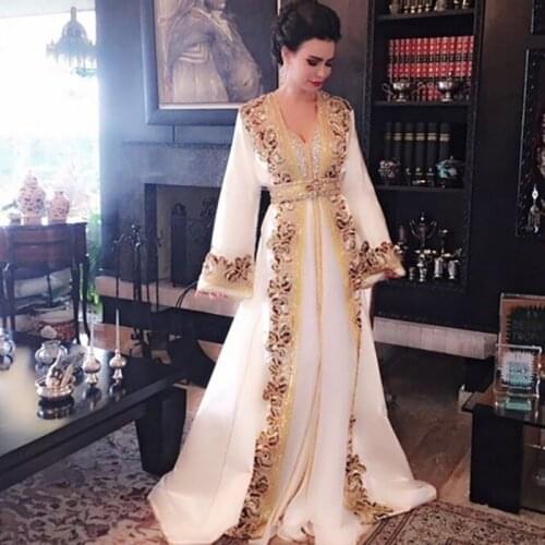 New Design Muslim Royal Long Formal Prom Dresses Arabic A Line Floor Length Evening Prom Dress Vestidos de soiree