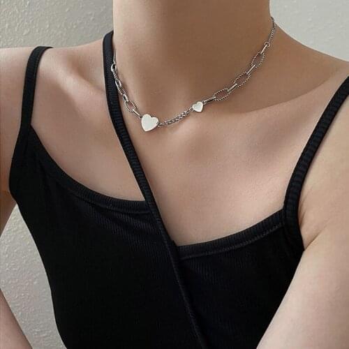 ALLNEWME Simple Hollow Linked Chains Necklaces for Women Silver Color Metallic Love Heart Pendant Choker Necklace Pendientes
