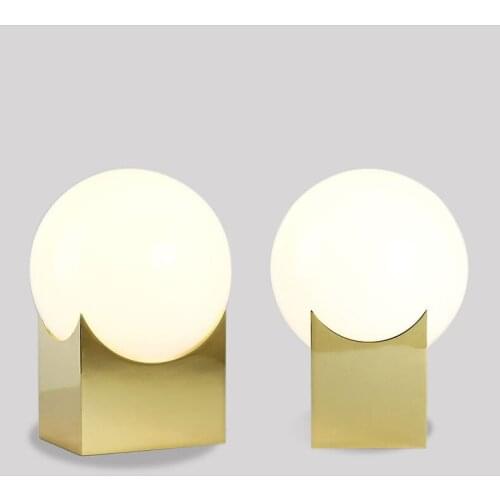 Glass Gold Table Lamp Creative Office Table Lamp Nordic Modern Minimalist Post-modern table lamp Home Bedroom Study Room