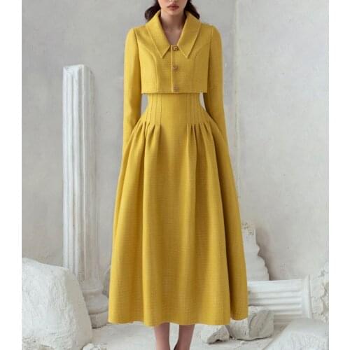 Tailor shop Door of Perception 2021 Winter Small Fragrant Wind Jacket Sling Puff Skirt Set tweed jacket and Semi-Formal dress