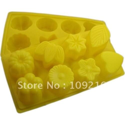 Green Good Quality 100% Food Grade Silicone Cake Mold/Muffin Cupcake Pan Flowertypes Mold