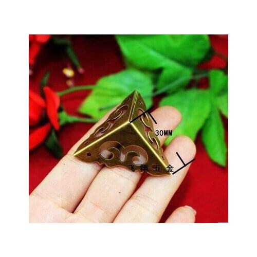 Corner Brackets Hardware accessories 30MM Brass Antique Wooden box packaging wrap angle corner jewelry box decoration