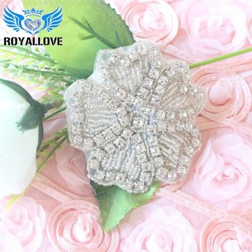 30pcs Crystal patches applique Hotfix rhinestone flower design iron on motifs patches for women clothes patch wedding dress