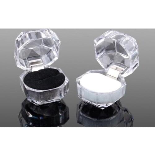 Top Sale 20pcs/lot Acrylic Wedding Packaging Box Festival Packaging Ring Holder Transparent Ring Display Gift Box