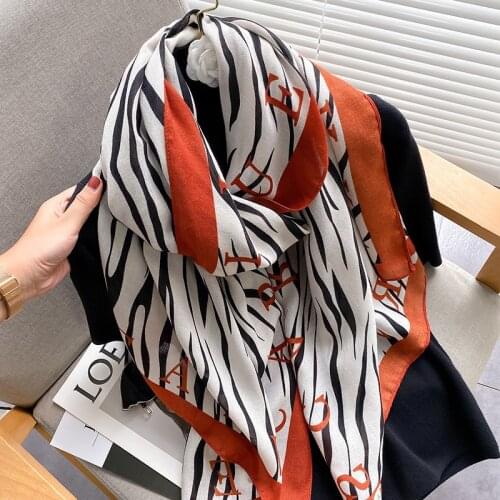 Fashion 2021 new women scarf stripped crinkle hijabs lady headband cotton winter warm scarves soft long size fold foulard