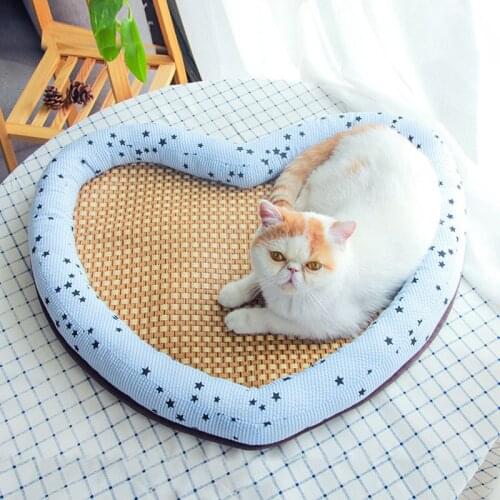 Summer Pet Cooling Mat Pet Pad Mattress Pet Cool Down Mats Bed Cat Heat Dissipation Cool Ice Silk Breathable Mat Pets Supplies