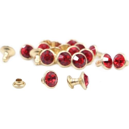 100Sets 8mm Siam Glass Crystal Rhinestone Rivets Studs Stunds Golden Metal Base For Clothing Bag Leathercraft Rivet