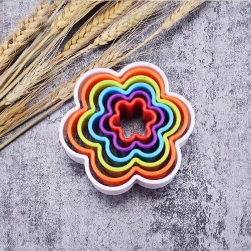 6-Pcs-Set Sugar turning mold Cookie Mold Plastic color flower shaped biscuit mold Cake DIY baking mold cake stand skeleton