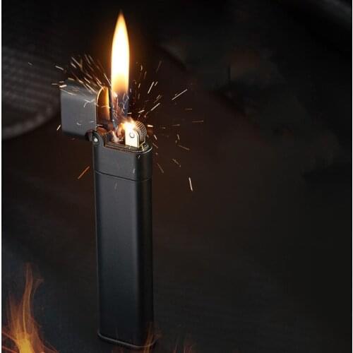 Kerosene Lighter Slim and Thin Cigarettes, Easy to Carry, Creative Can Be Put Into Cigarette Case Lighter