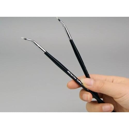 Eyeliner Brush Beauty Make Up Brush New Bent Eyeliner Brush Precision Thin Liquid Gel Eyeliner Makeup Brush Eye Brushes s23