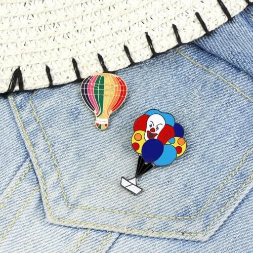 Cartoon Hot Air Balloon Enamel Pins Creative Rainbow Net Brooches Clown Air Balloon Pin Badges Denim Lapel Hat Bag Jewelry Gifts