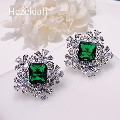 Hezekiah Luxurious LADIES EARRINGS Bridal Wedding Earrings High End Celebrities Flower Blue Light Extravagance 2021
