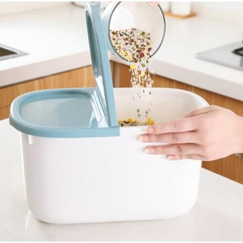 Capacity 8kg Sealed Food Container Household Moisture-Proof Plastic Rice Bucket Grain Insect-Proof Storage Plastic Container