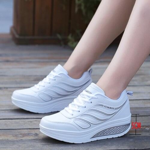 Height Increasing 5CM Platform Shoes Women Wedge Sneakers Leather Toning Shoes Soft Body Shaped Shoes Shock-Absorb Jumping Shoes