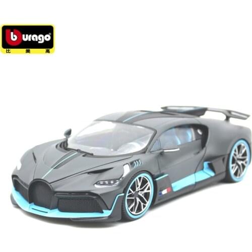 Bburago 1:18 Bugatti Chiron Divo Simulation Alloy Retro Car Model Diecast Toys Collection Souvenirs Gifts Display for Kids