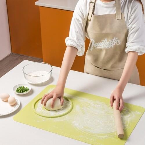 Silicone Dough Kneading Mat Dough Board Baking Tools Silicone Pad Baking Mat Thick Non-Stick Chopping Board with Scale Non-Slip