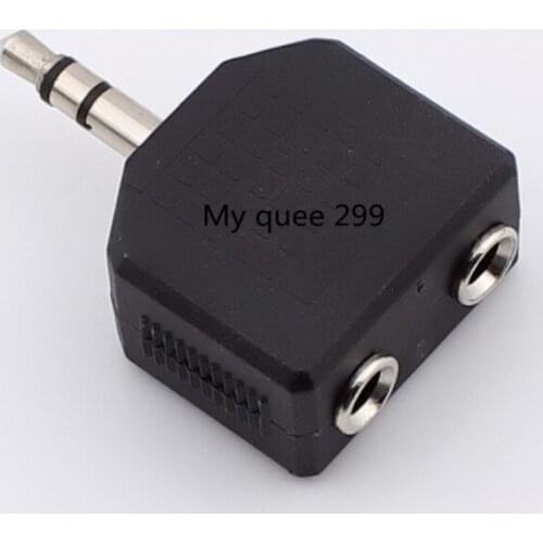 3.5 double female audio switching head of the three - to - female double channel plug with two 3.5 holes