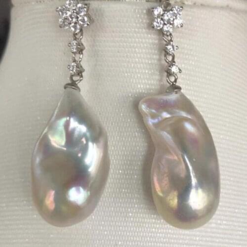 Gorgeous pair of 20-25mm south sea white pearl earring 925s