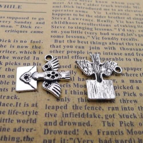 30pcs/lot 21x20mm Zinc Alloy Antique Silver Homing Pigeon DIY Charms Pendants
