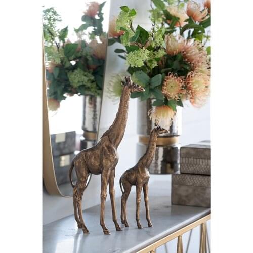 Powkhome Creative Giraffe Statuette Resin Craft natural textured finish Animal Figures Room Home Decora