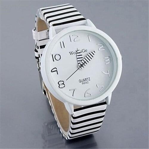 Fashion Zebra Striped Belt Quartz Watch Table Round Case Casual Wrist Watch for Women Men